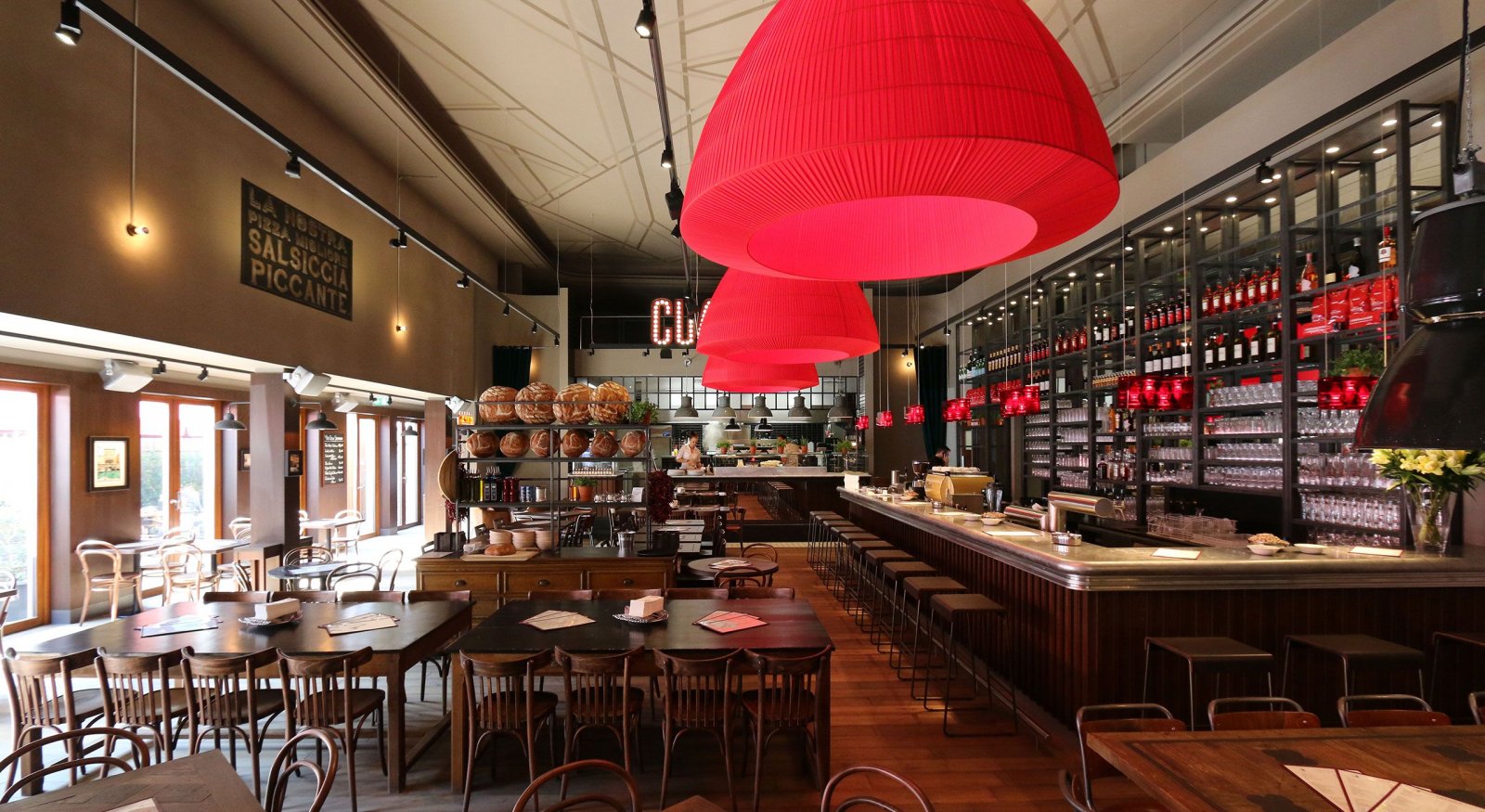 restaurant lighting